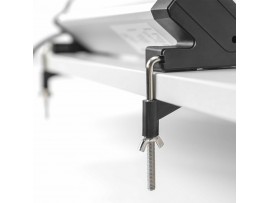 Digitus razdelilec 4x220V 2xUSB namizni s stikalom 1,5m črn DA-70614